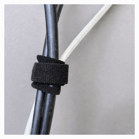 Rzepowy organizer do przewodów 310 mm czarny 8 sztuk - Trafiki