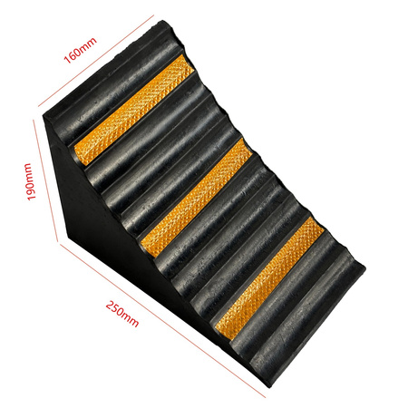 Klin gumowy Solid 250x160x190 mm – Trafiki
