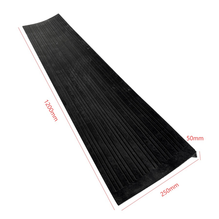 Nakładka gumowa na schody 1200x250x50 mm – Trafiki