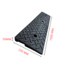 Najazd gumowy typu klin - 1000 mm x 250 mm x 50 mm - Trafiki