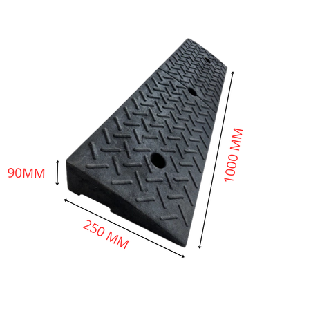 Najazd gumowy typu klin - 1000 mm x 250 mm x 90 mm - Trafiki